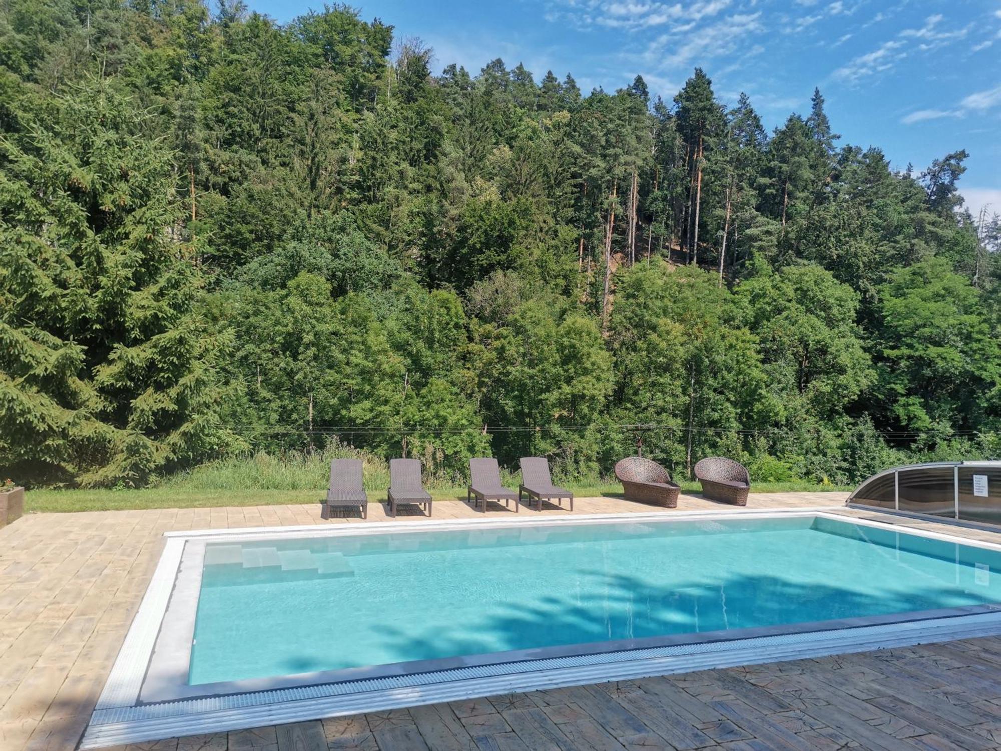 Penzion Myslivna Mukarov Mukarov (Mlada Boleslav) Exterior foto